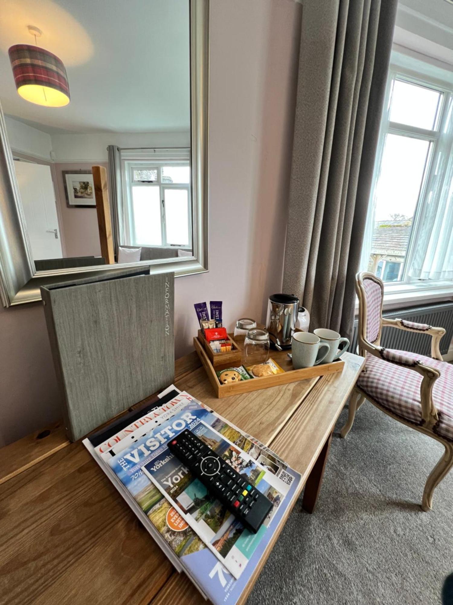 Devonshire Arms Inn Cracoe Zewnętrze zdjęcie